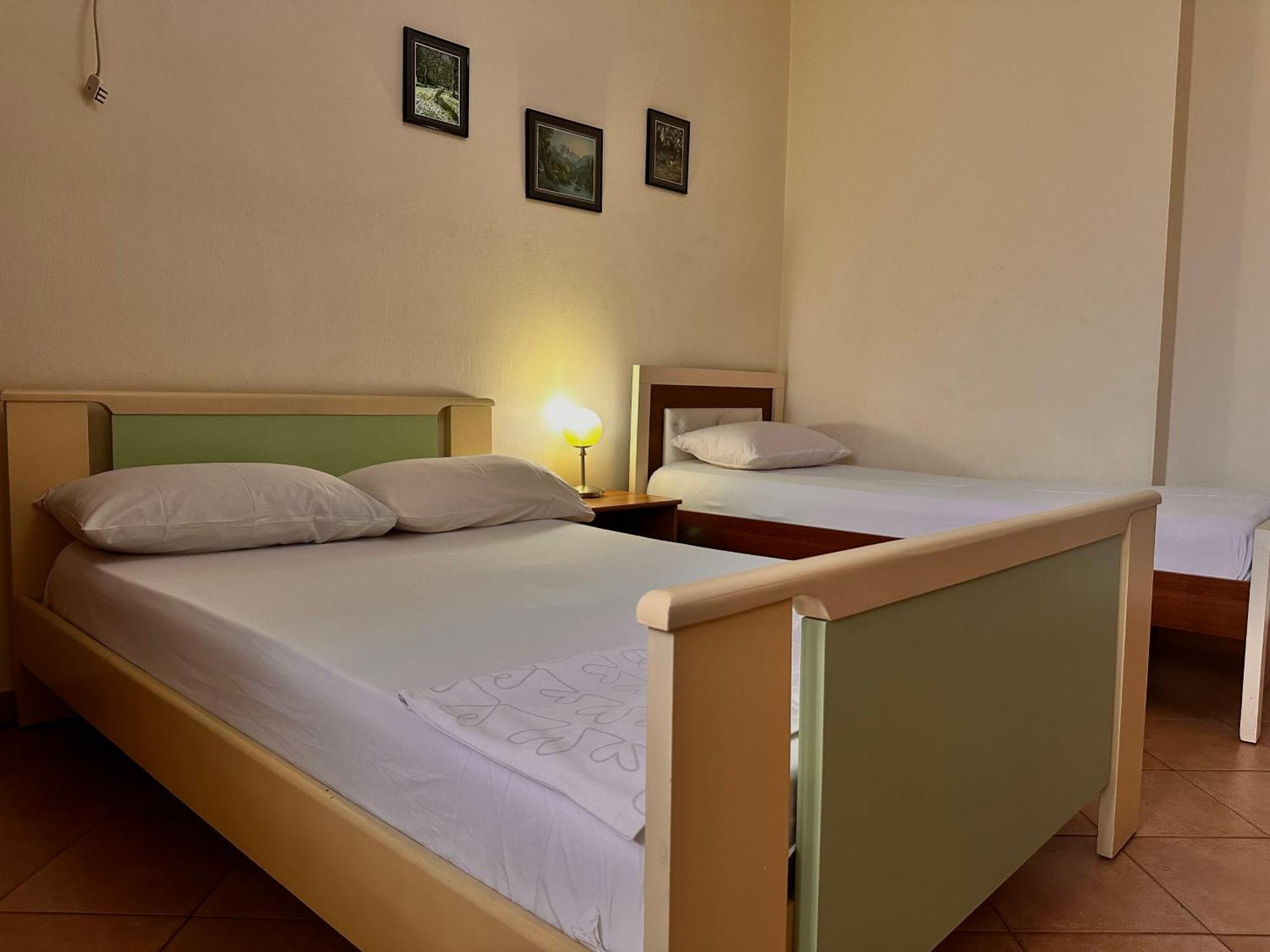 Grande House Apartment Tirana Bagian luar foto