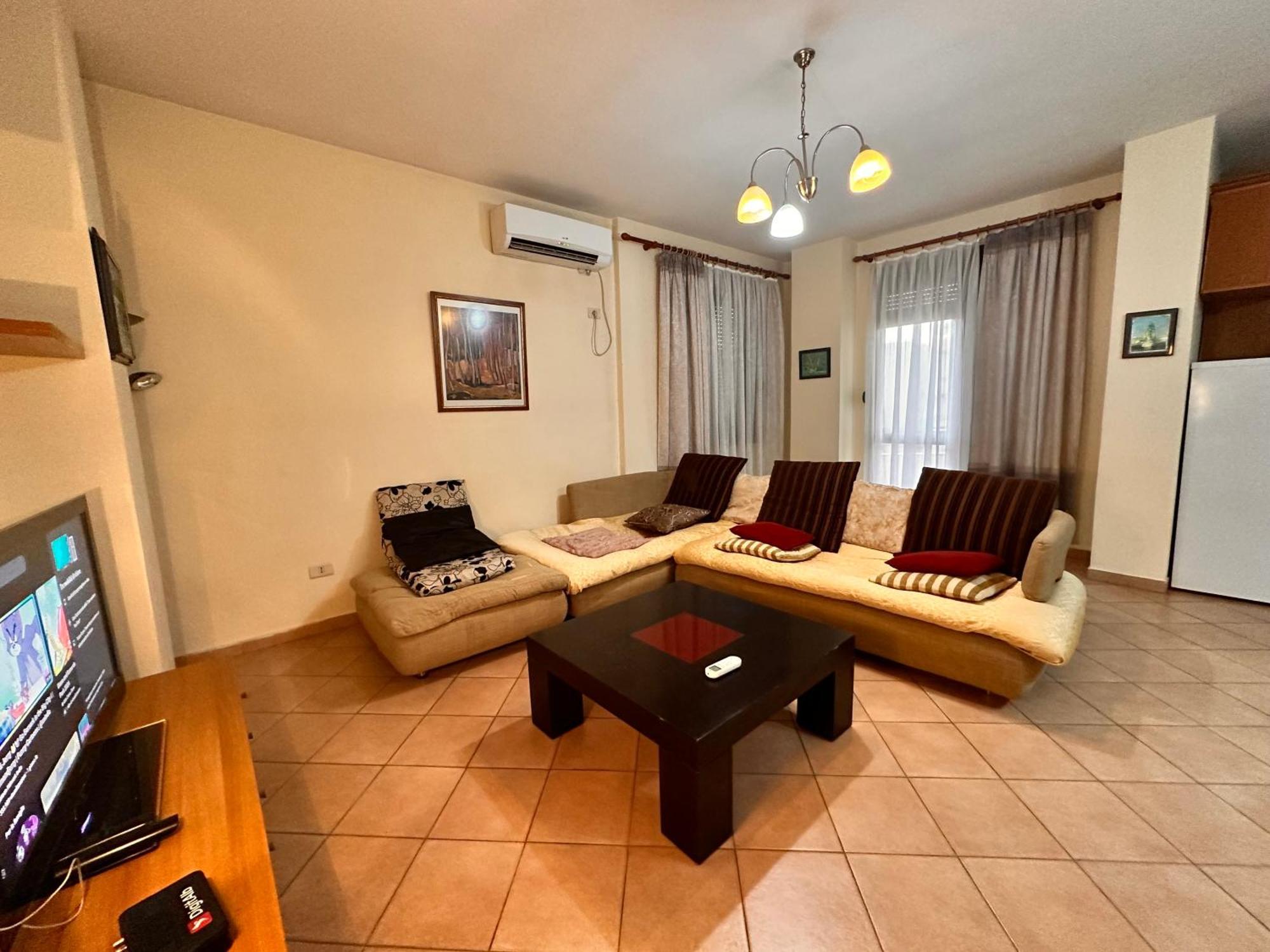 Grande House Apartment Tirana Bagian luar foto
