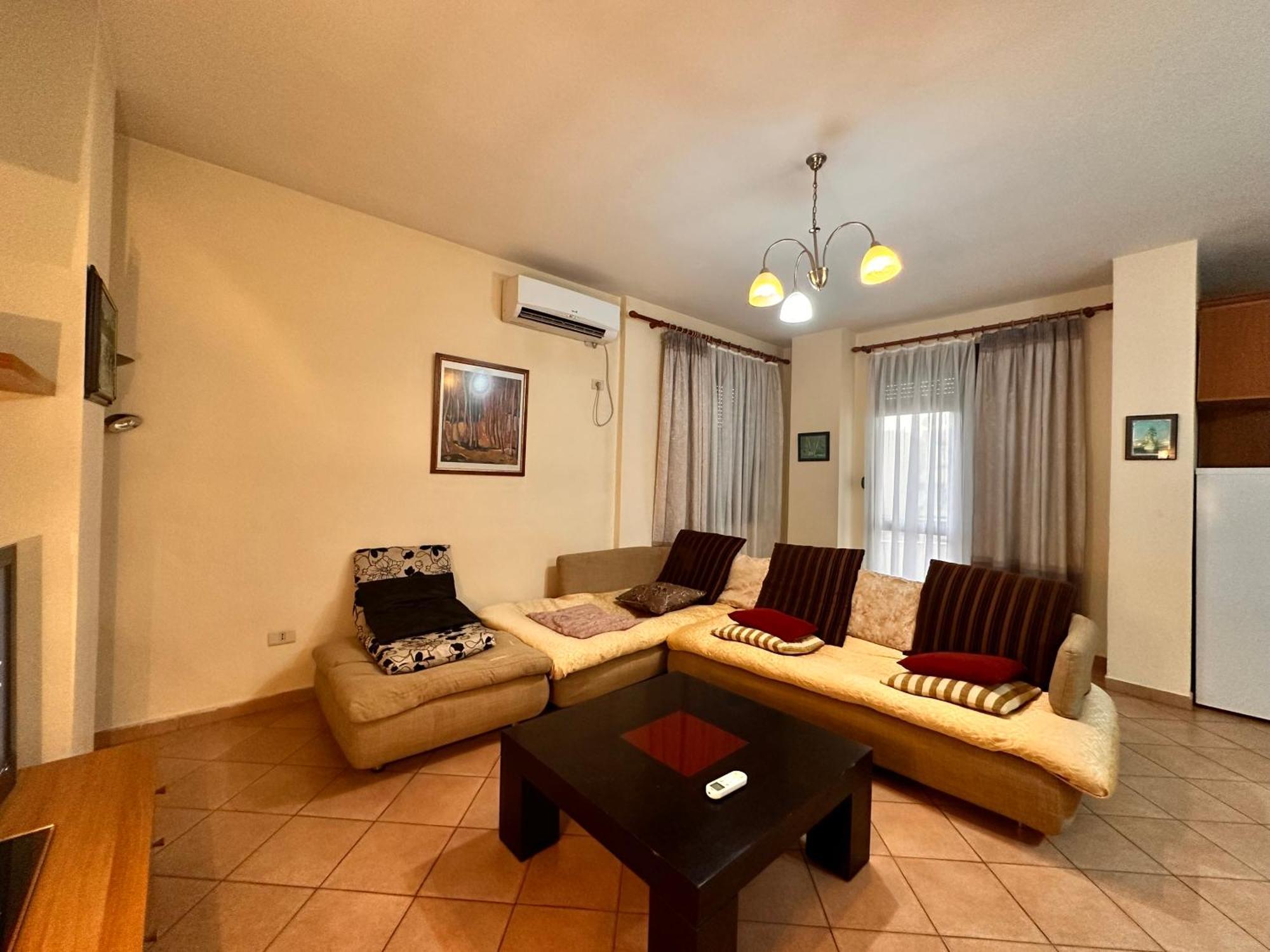 Grande House Apartment Tirana Bagian luar foto